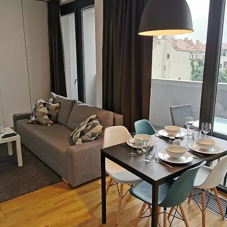 Apartment Oscar With Garage Прага Экстерьер фото